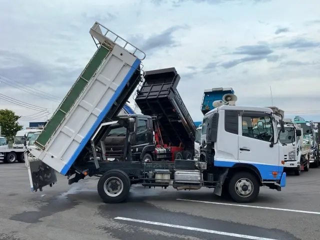 ＵＤ コンドル TKG-MK38L(2WD)の写真6