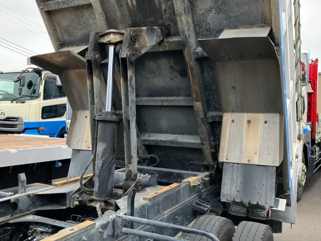 ＵＤ コンドル TKG-MK38L(2WD)の写真15