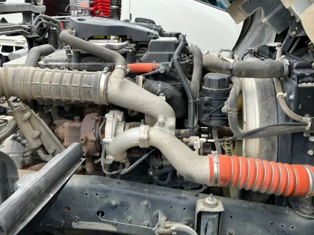 ＵＤ コンドル TKG-MK38L(2WD)の写真19