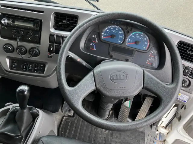 ＵＤ コンドル TKG-MK38L(2WD)の写真22