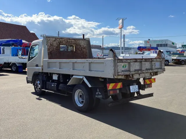 三菱 キャンター TKG-FEBM0(2WD)の写真4