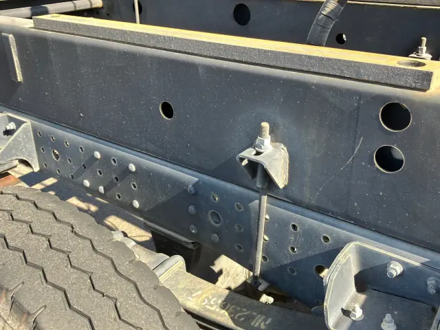 三菱 キャンター TKG-FEBM0(2WD)の写真15