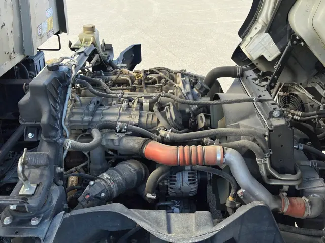 三菱 キャンター TKG-FEBM0(2WD)の写真18