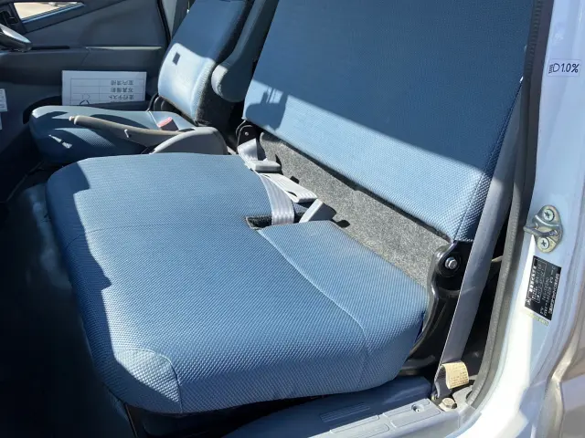 三菱 キャンター TKG-FEBM0(2WD)の写真20