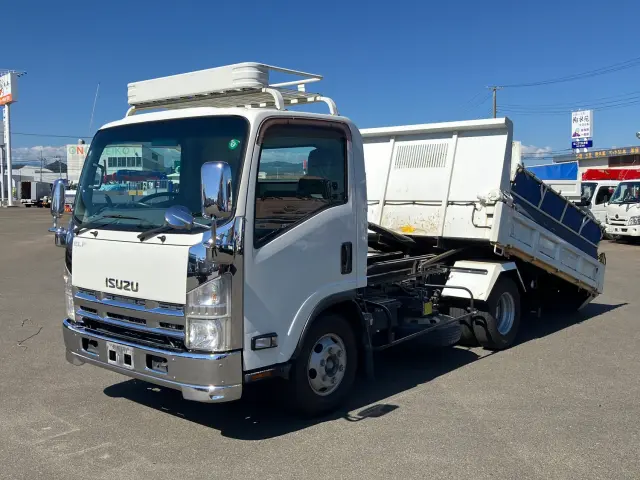 いすゞ エルフ SKG-NPR85YN(2WD)の写真1