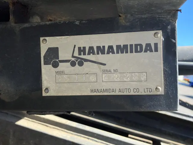 いすゞ エルフ SKG-NPR85YN(2WD)の写真9