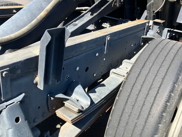 いすゞ エルフ SKG-NPR85YN(2WD)の写真14