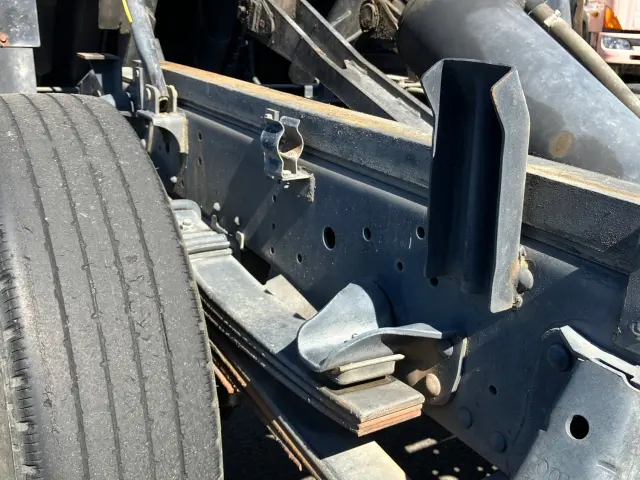 いすゞ エルフ SKG-NPR85YN(2WD)の写真15