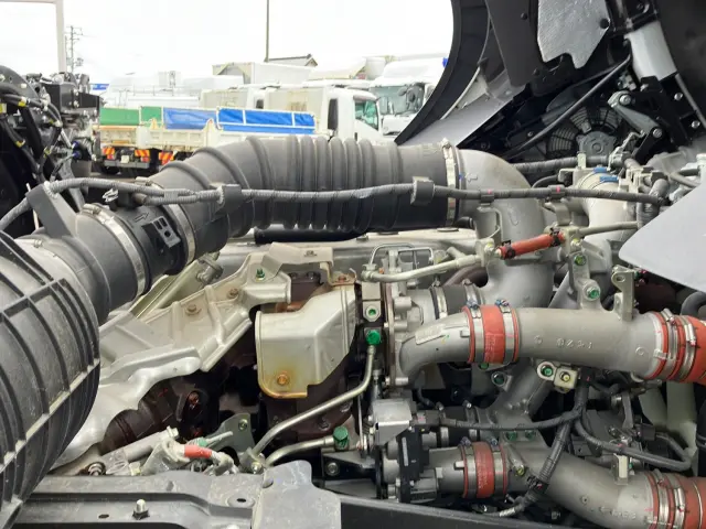 日野 プロフィア 2DG-FS1AHE(6x4)の写真21