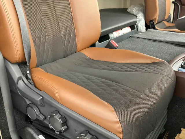 日野 プロフィア 2DG-FS1AHE(6x4)の写真22