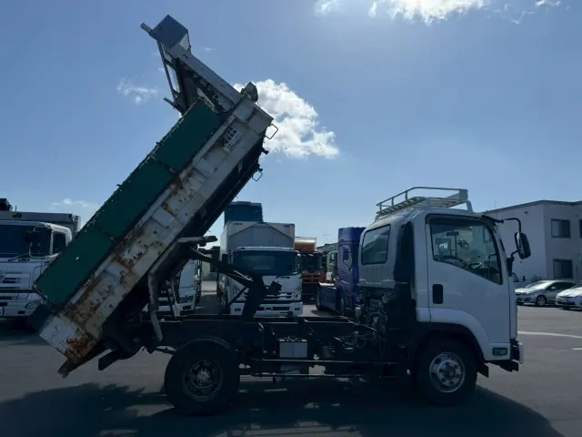 いすゞ フォワード TKG-FRR90S1(2WD)の写真8