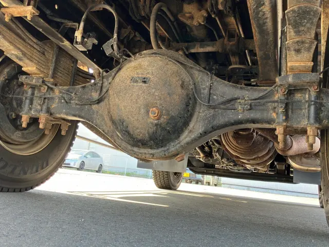 いすゞ フォワード TKG-FRR90S1(2WD)の写真15