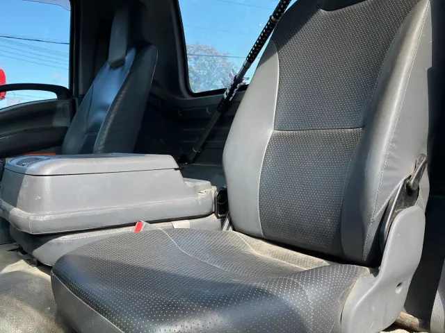 いすゞ フォワード TKG-FRR90S1(2WD)の写真19