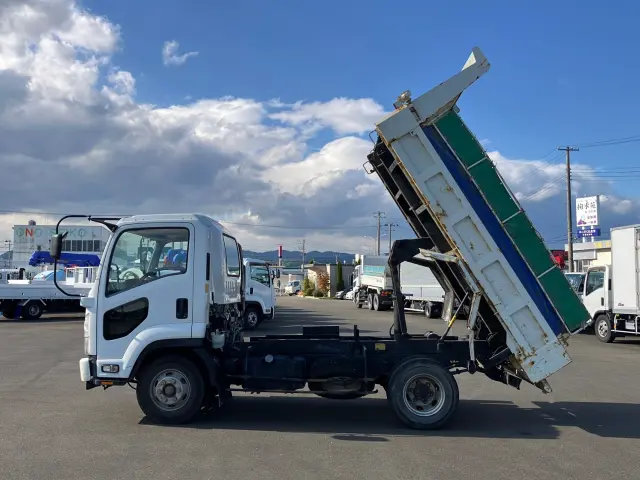 いすゞ フォワード SKG-FRR90S1(2WD)の写真5