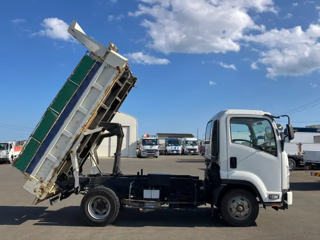 いすゞ フォワード SKG-FRR90S1(2WD)の写真6