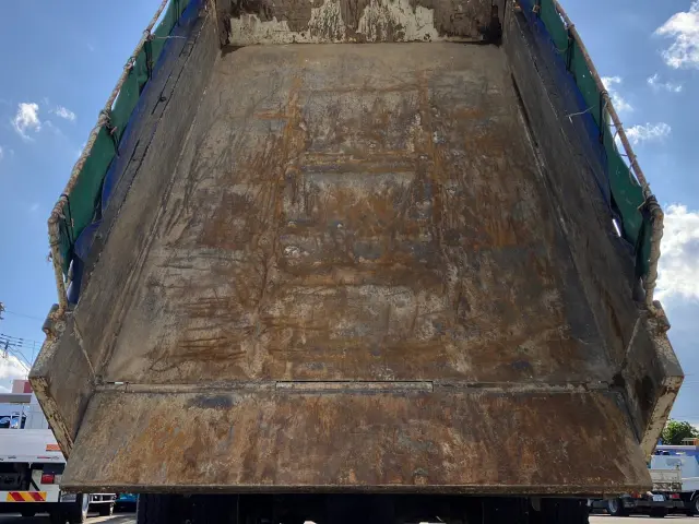 いすゞ フォワード SKG-FRR90S1(2WD)の写真11