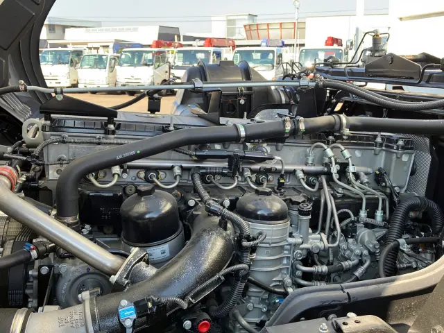 三菱 スーパーグレート 2KG-FV70HZ(6x4)の写真20