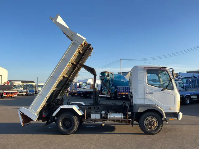 三菱 ファイター PA-FK71DC(2WD)の写真8