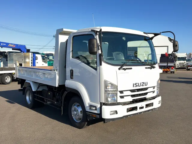 いすゞ フォワード 2PG-FRR90S1(2WD)の写真2