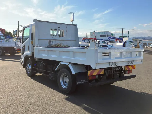 いすゞ フォワード 2PG-FRR90S1(2WD)の写真4