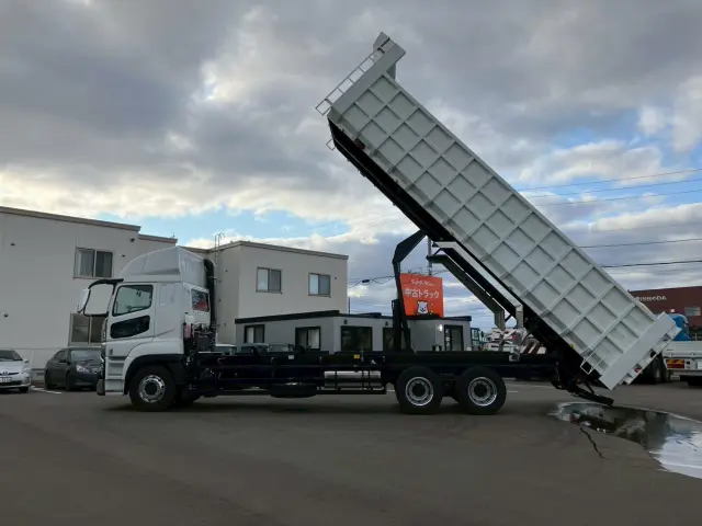 三菱 スーパーグレート 2PG-FV80VZ(6x4)の写真6