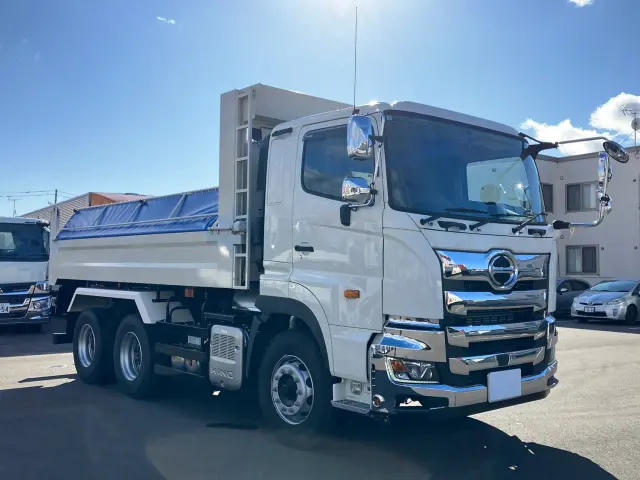 日野 プロフィア 2DG-FS1AGE(6x4)の写真2