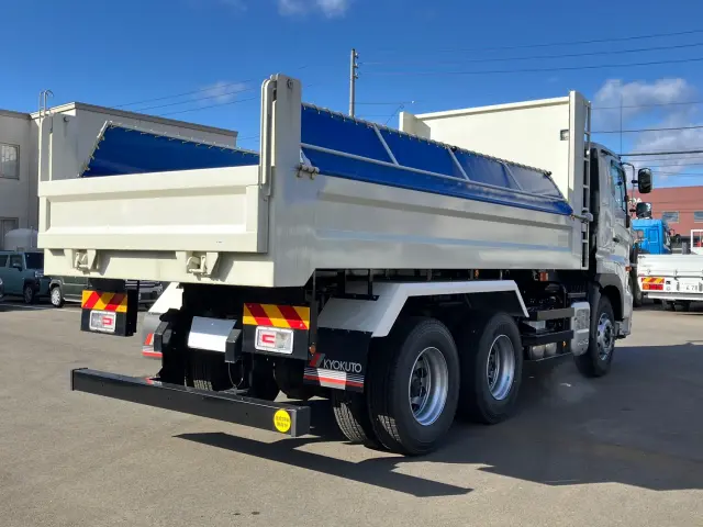 日野 プロフィア 2DG-FS1AGE(6x4)の写真3