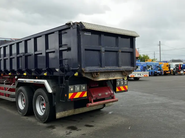 日野 プロフィア QPG-FR1EPEA(6x2)の写真14