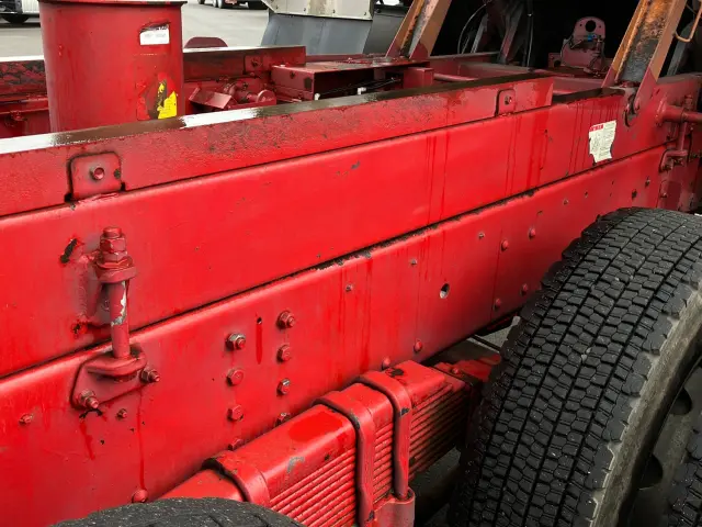 日野 プロフィア QPG-FR1EPEA(6x2)の写真17