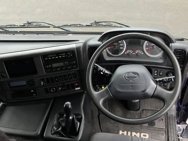 日野 プロフィア QPG-FR1EPEA(6x2)の写真23