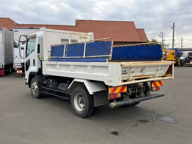 いすゞ フォワード TKG-FRR90S1(2WD)の写真4