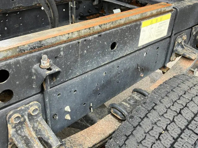 いすゞ フォワード TKG-FRR90S1(2WD)の写真14