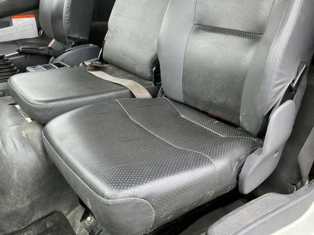 いすゞ フォワード TKG-FRR90S1(2WD)の写真20