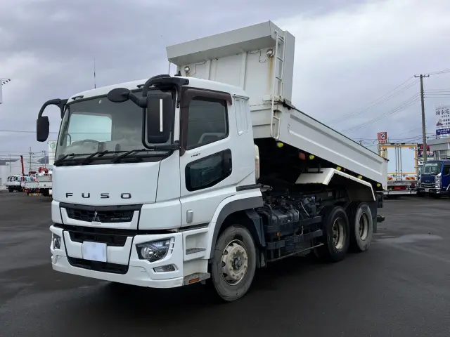 三菱 スーパーグレート 2PG-FV70HX(6x4)の写真1