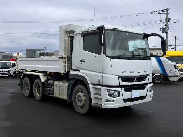 三菱 スーパーグレート 2PG-FV70HX(6x4)の写真2