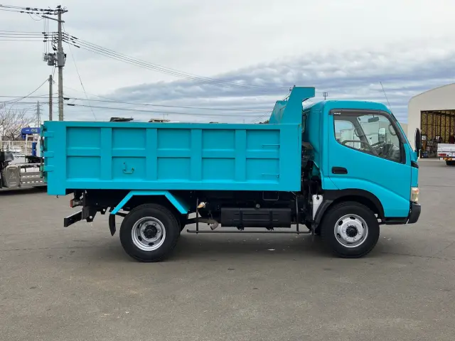 日野 デュトロ BDG-XZU404X(2WD)の写真8