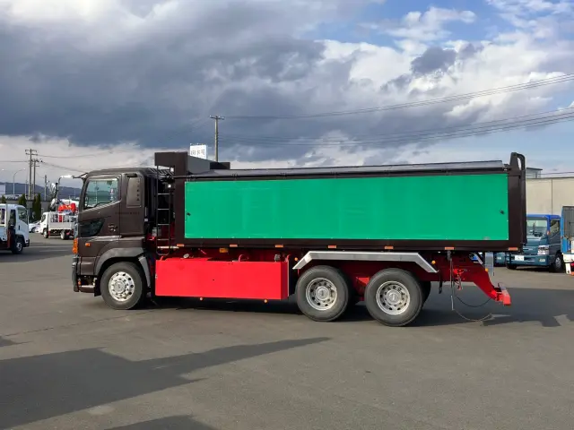 日野 プロフィア QPG-FS1APEA(6x4)の写真7