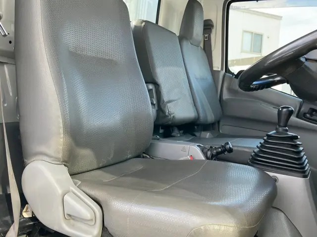 日野 デュトロ TKG-XZU700X(2WD)の写真19