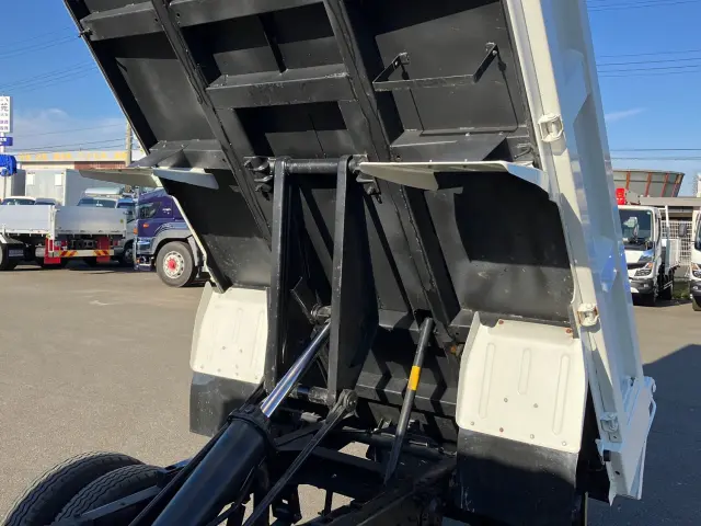 いすゞ エルフ 2PG-NKS88AD(4WD)の写真13