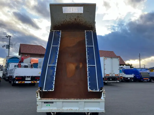 いすゞ エルフ TKG-NJR85AD(2WD)の写真10