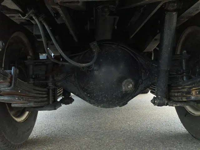 いすゞ エルフ TKG-NJR85AD(2WD)の写真16