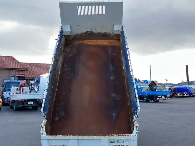 いすゞ エルフ TKG-NJR85AD(2WD)の写真10