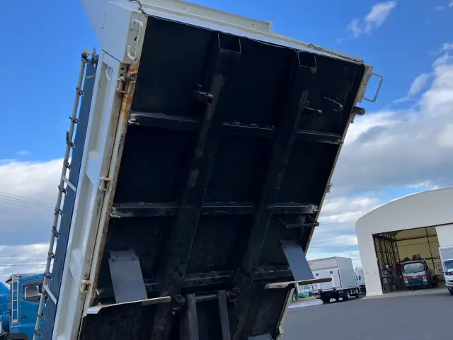 いすゞ エルフ TKG-NJR85AD(2WD)の写真12