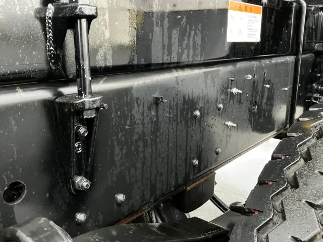 いすゞ ギガ 2RG-CXZ77DT(6x4)の写真14