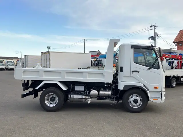 三菱 ファイター 2KG-FK72F(2WD)の写真8