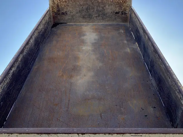 いすゞ エルフ TPG-NKR85AD(2WD)の写真11