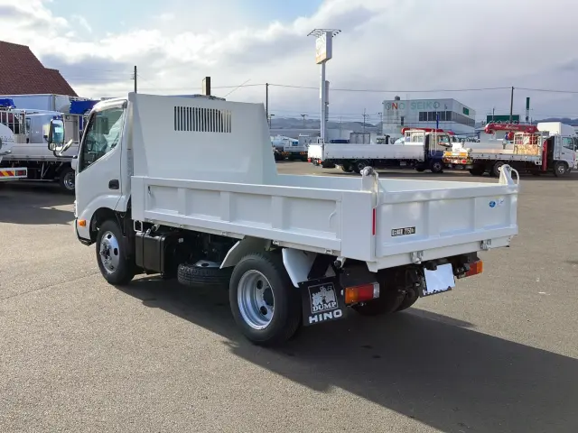 日野 デュトロ 2DG-XZU675T(4WD)の写真4