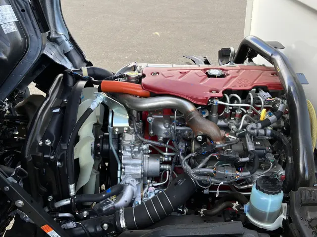 日野 デュトロ 2DG-XZU675T(4WD)の写真17