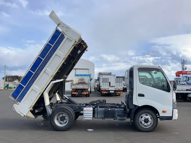 日野 デュトロ 2KG-XZU700X(2WD)の写真8