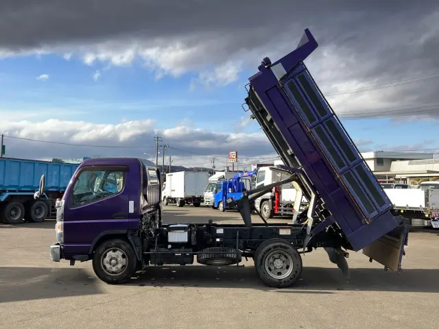 三菱 キャンター TKG-FEBM0(2WD)の写真5